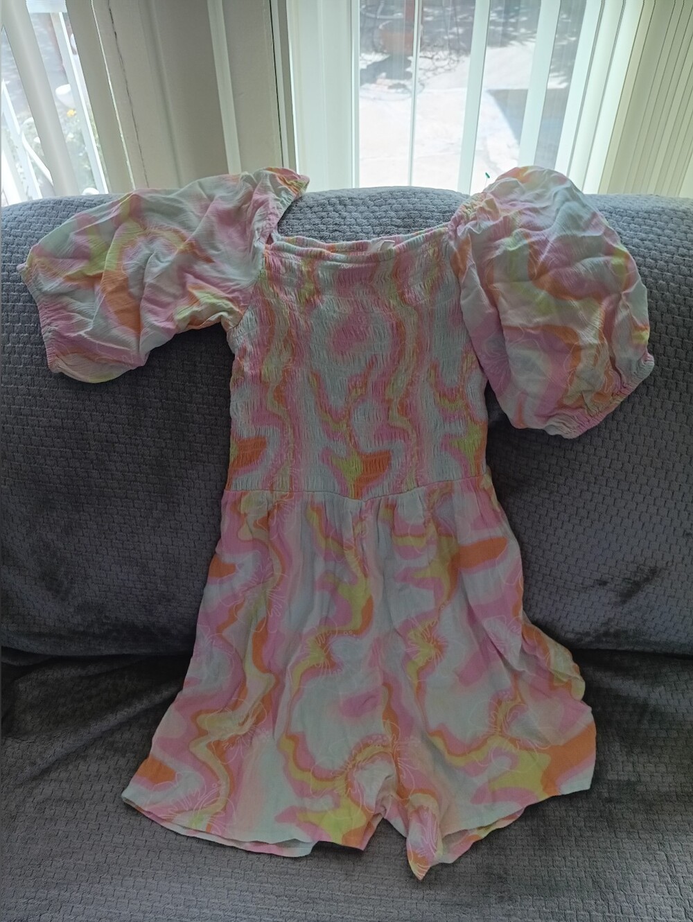 EUC ROXY Girls' Pink Multi Puff-Sleeve Smocked Romper Dress SZ 14 (XL)
